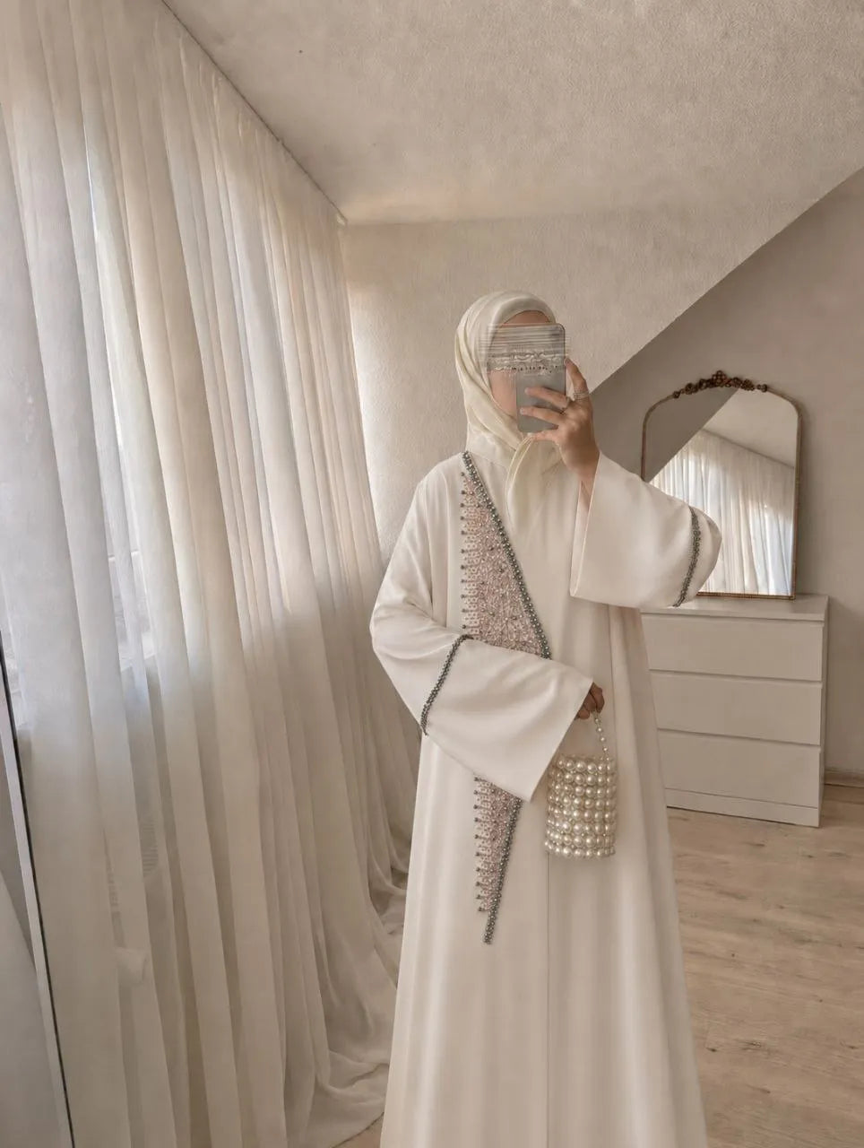 Ravia Crystal Abaya