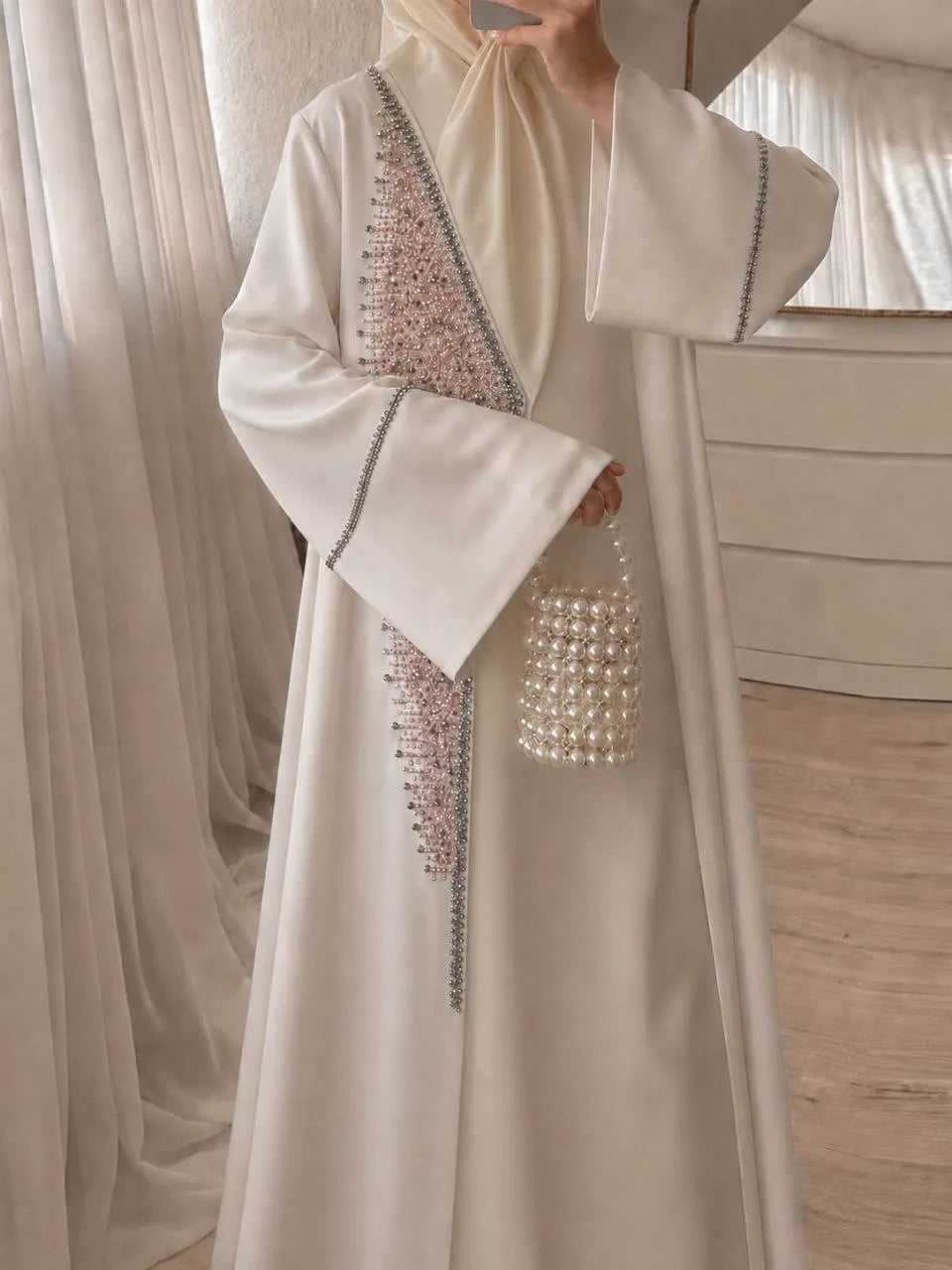 Ravia Crystal Abaya